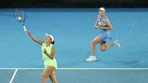 FIFA官方：C罗因直红被禁赛3场，剩余两场被缓期一年执行